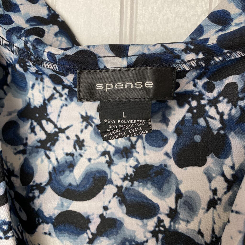 SLEEVELESS TOP