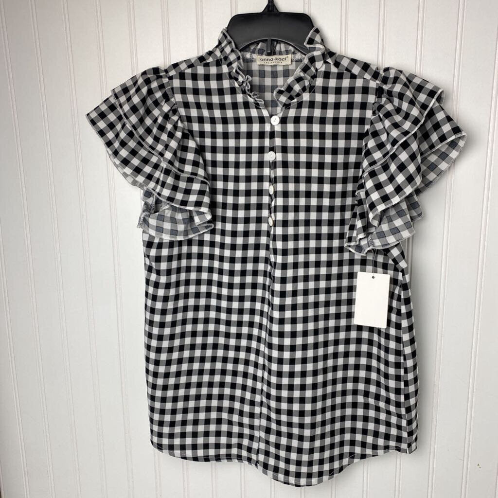 BLACK WHITE CHECKED TOP