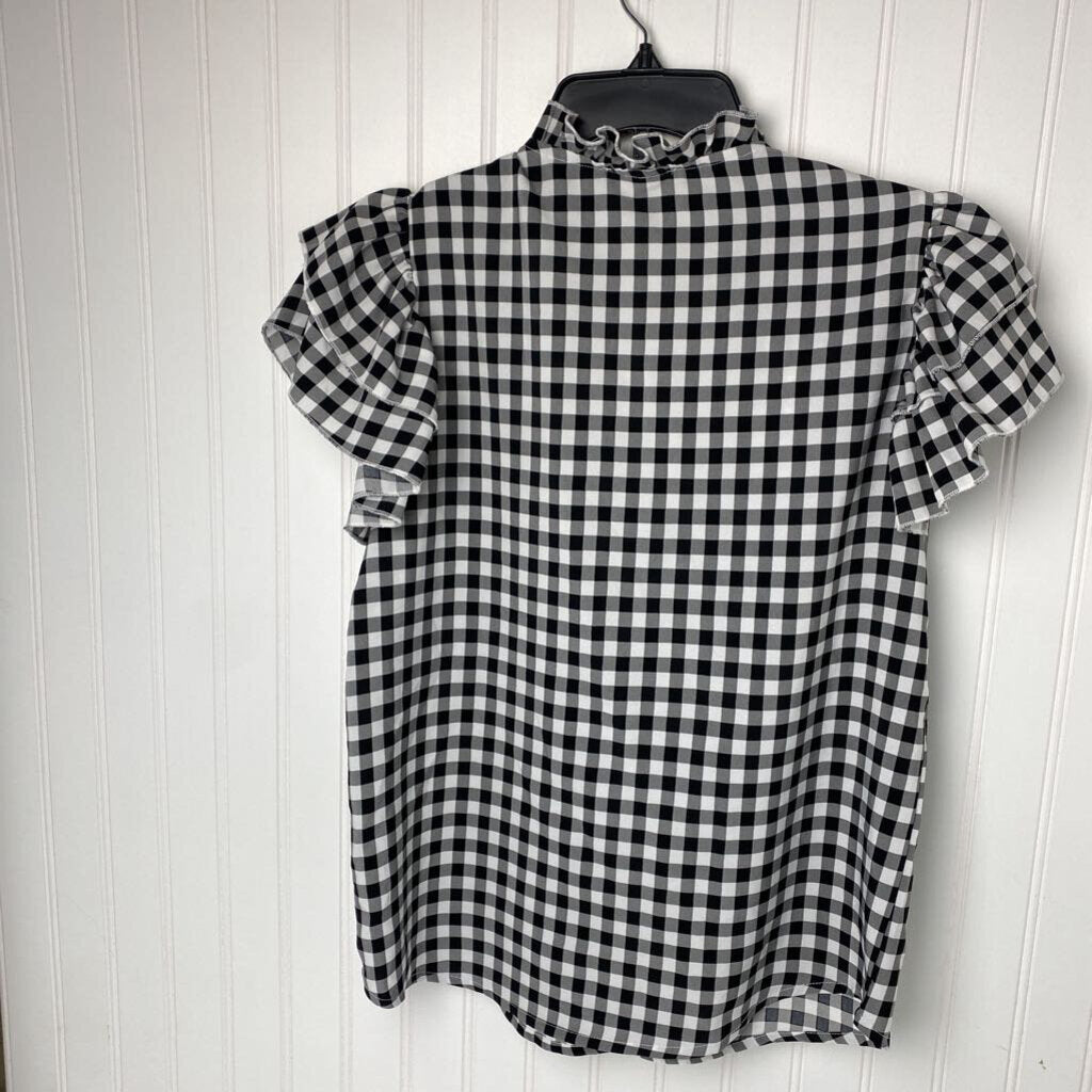 BLACK WHITE CHECKED TOP