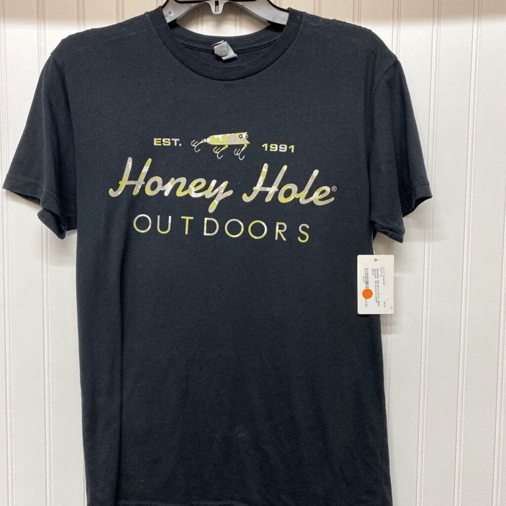 MENS GRAPHIC TEE