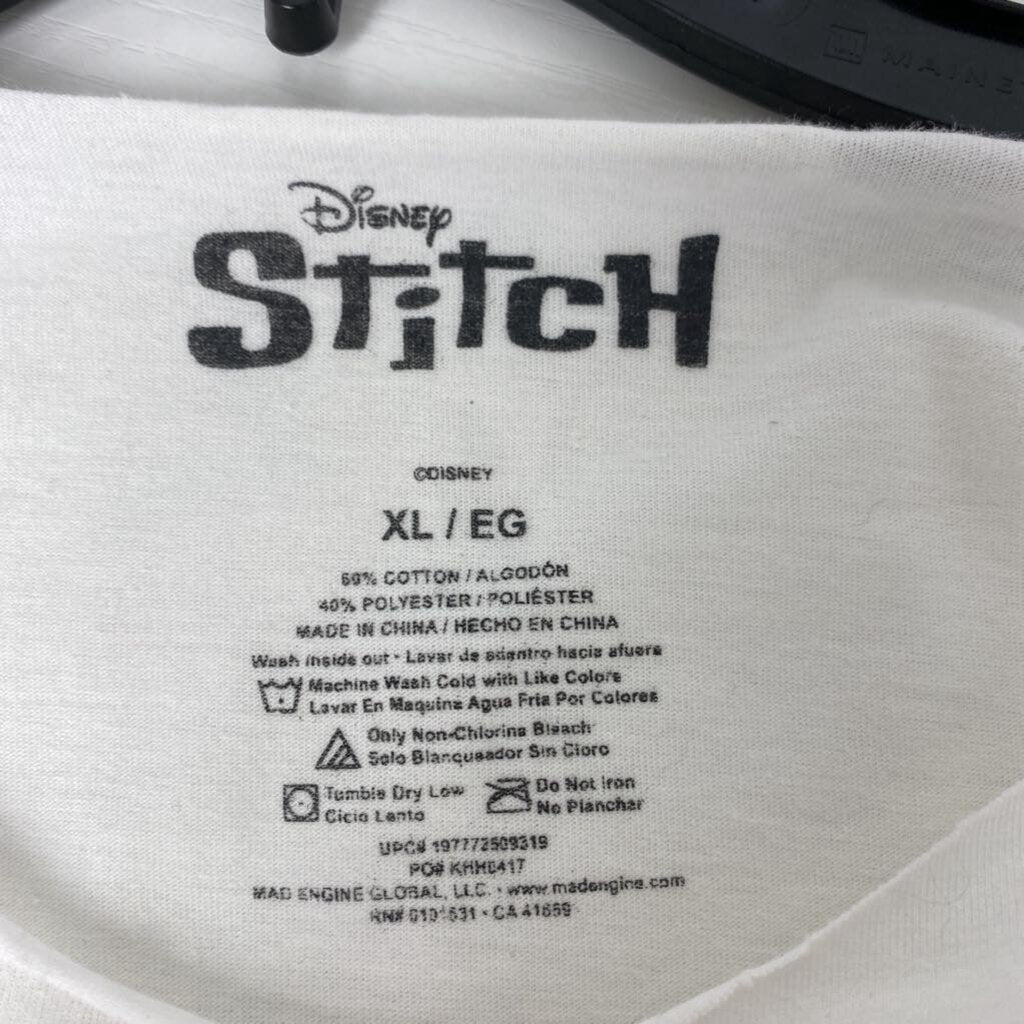STITCH GRAPHIC T