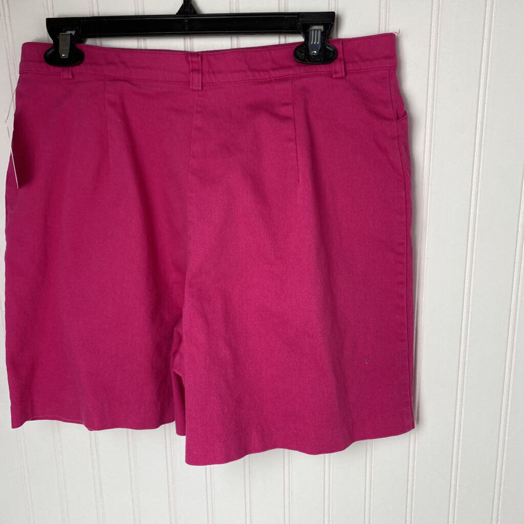 CASUAL SHORTS