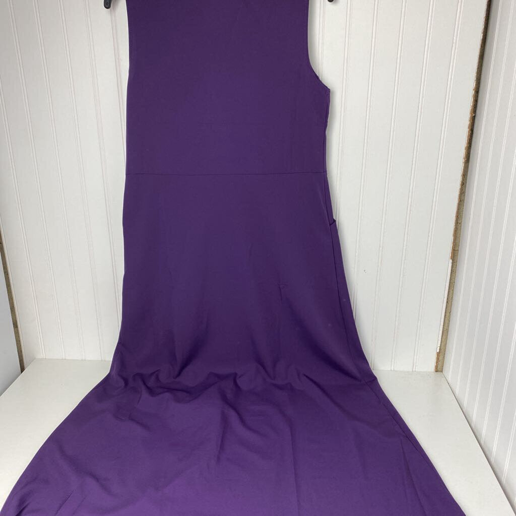 SLEEVELESS LONG DRESS