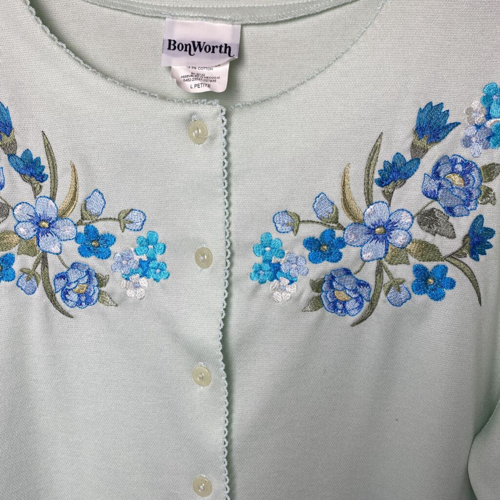 BASIC TOP AND FLOWER SKIRT