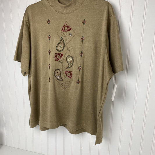 BASIC TOP WITH DESIGN