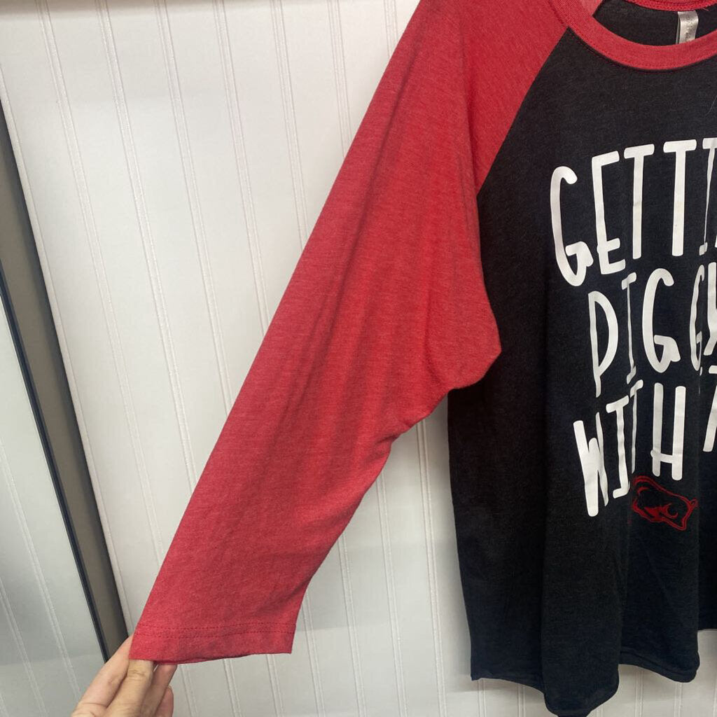 GRAPHIC T