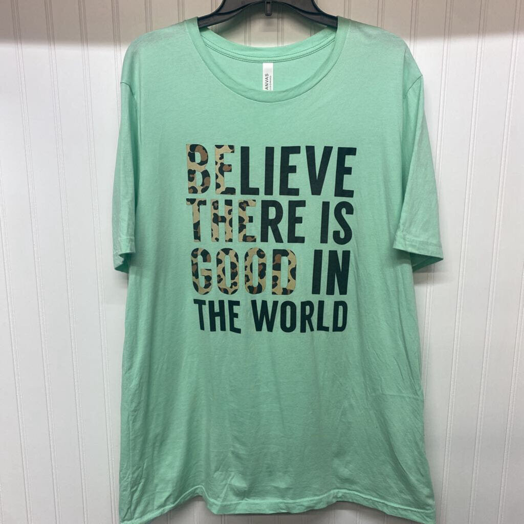 GREEN GRAPHIC T