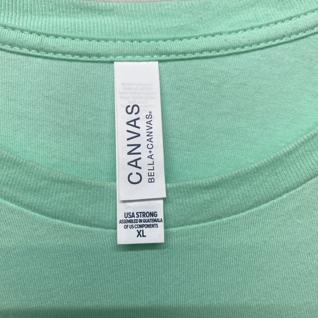 GREEN GRAPHIC T