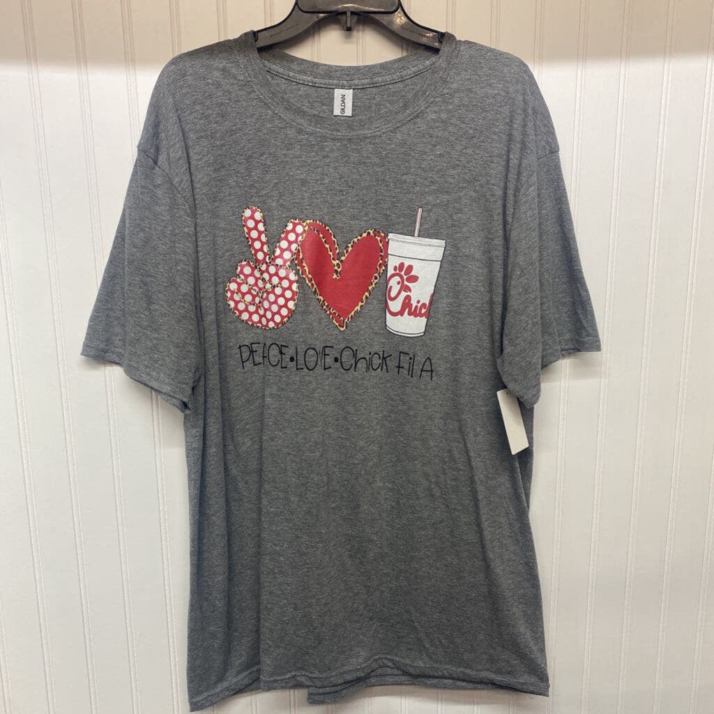 GRAPHIC T