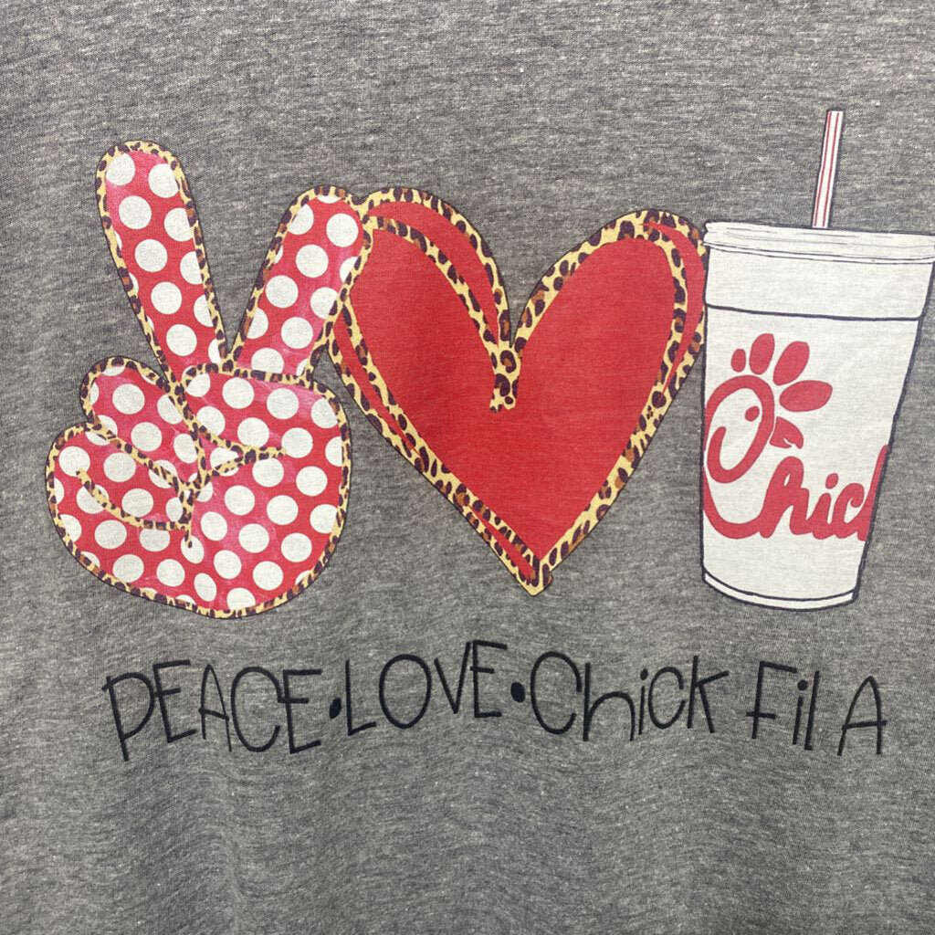GRAPHIC T