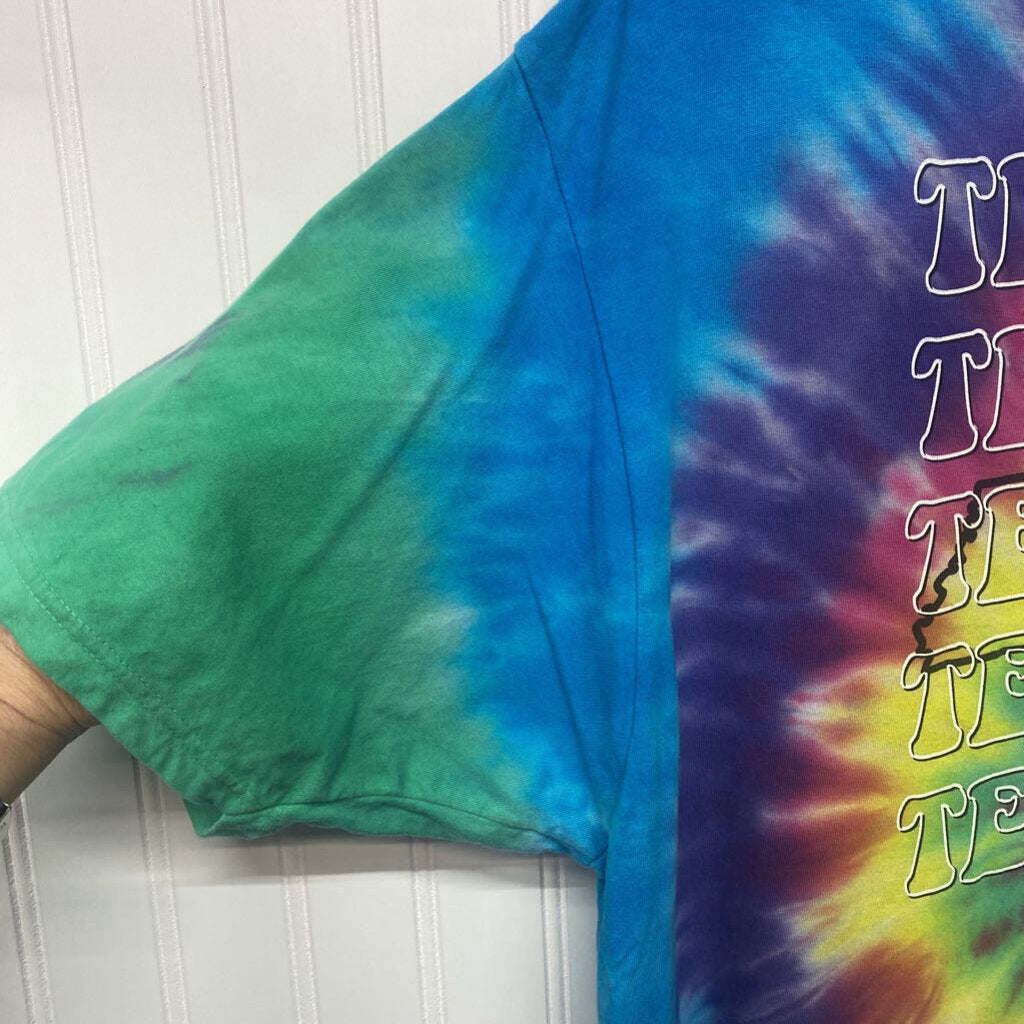 TYE DYE GRAPHIC T