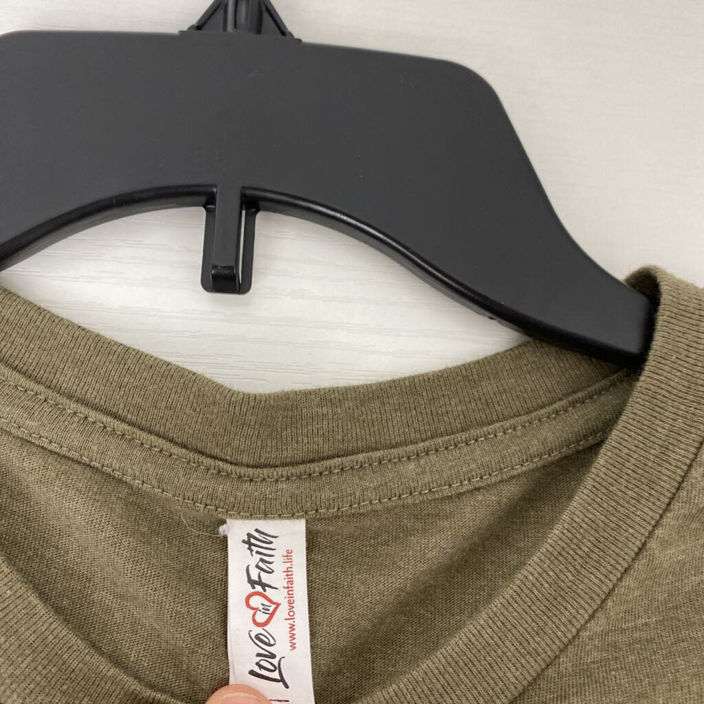 WOMENS PLUS GRAPHIC TEE