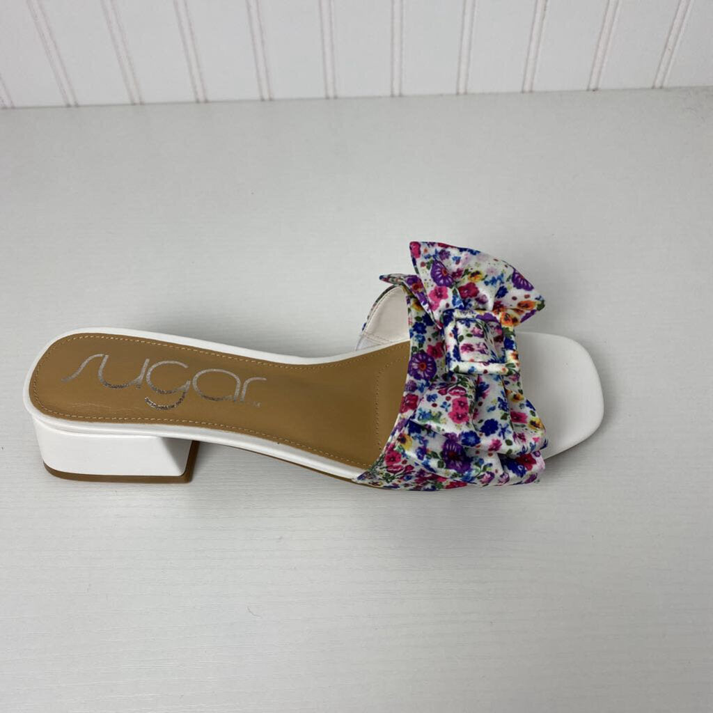 OPEN TOE SANDALS