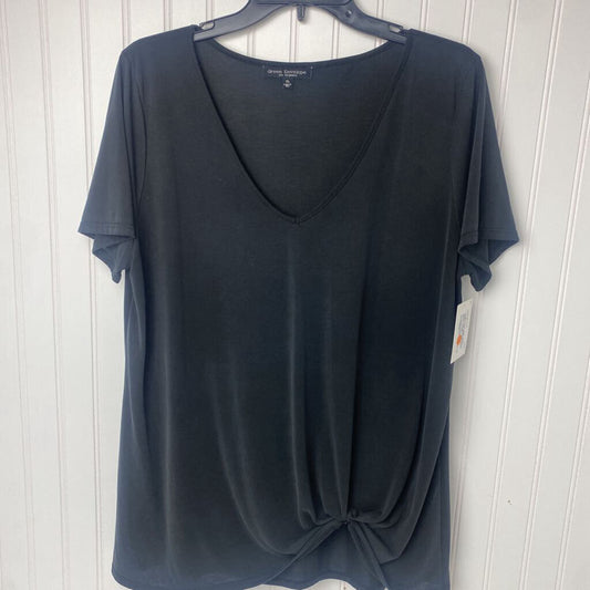 SHORT SLEEVE V NECK TOP