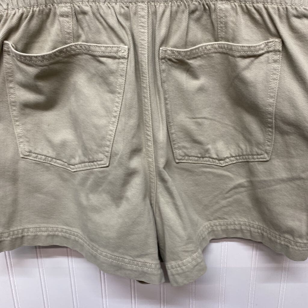 LADIES SHORTS JUMPER