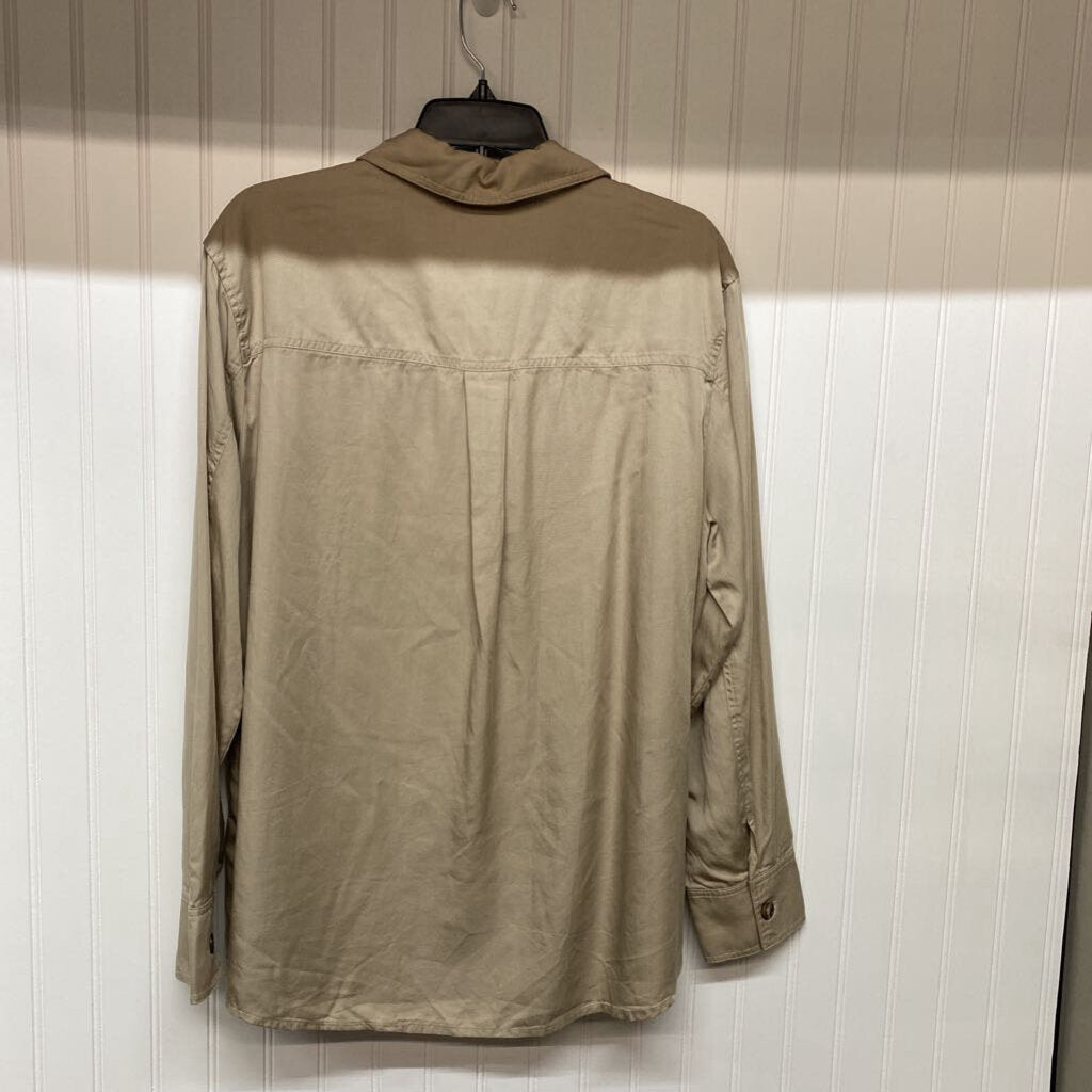 LONG SLEEVE BUTTON UP