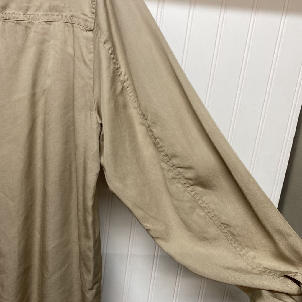 LONG SLEEVE BUTTON UP
