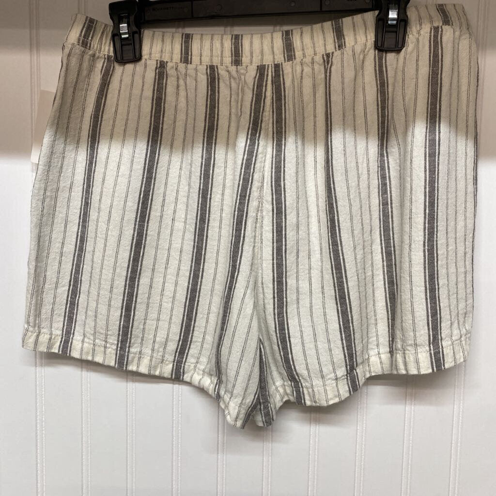 ELASTIC WAIST SHORTS