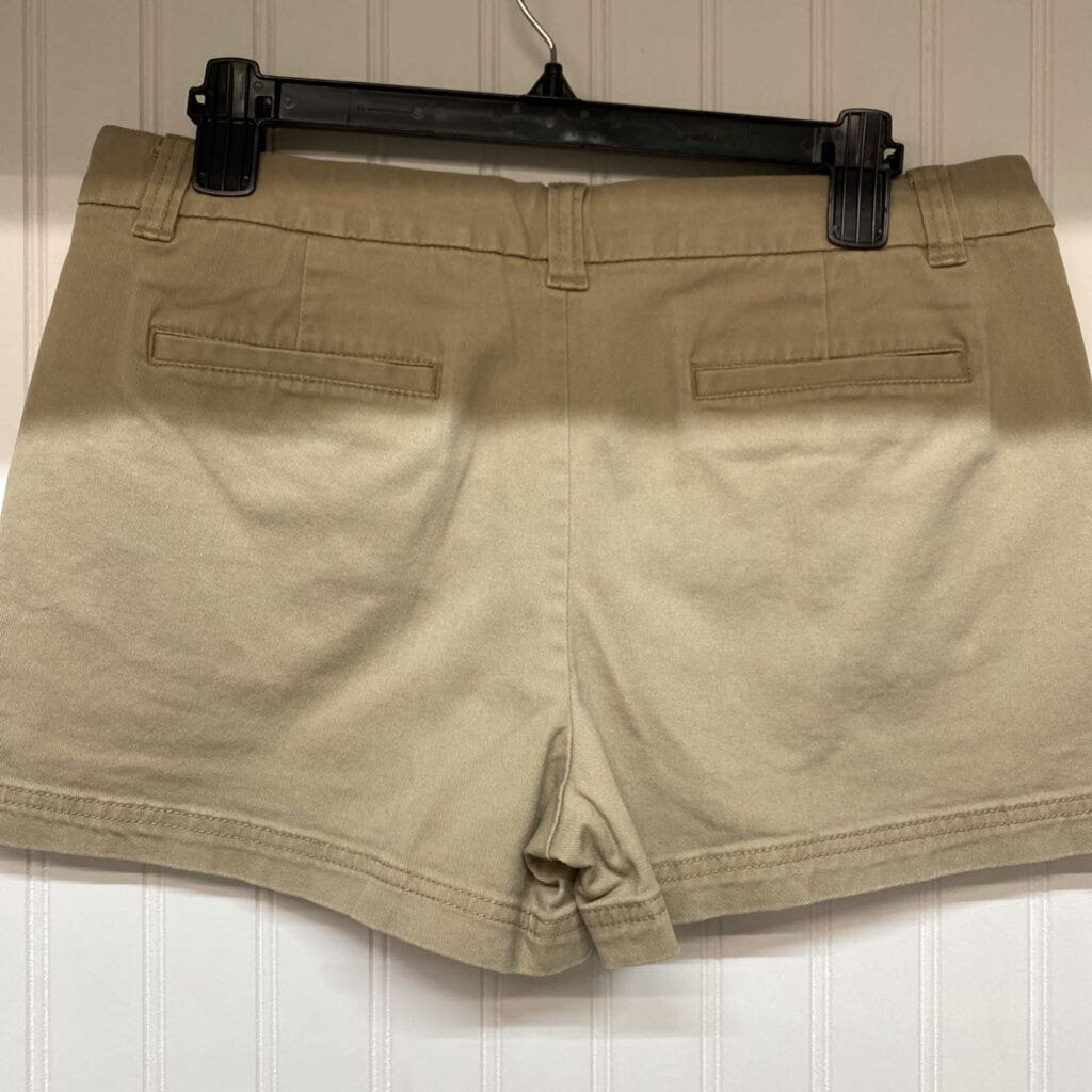 CASUAL SHORTS