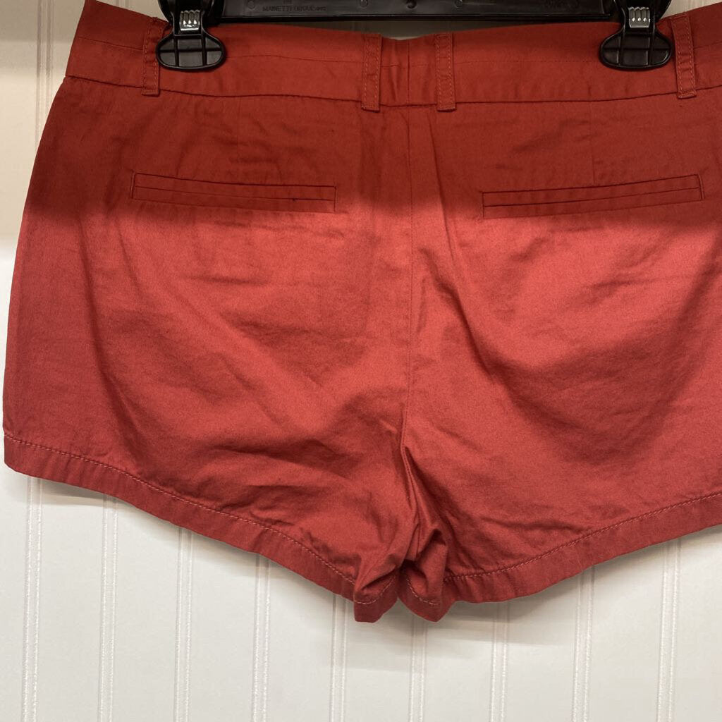 CHINO SHORTS