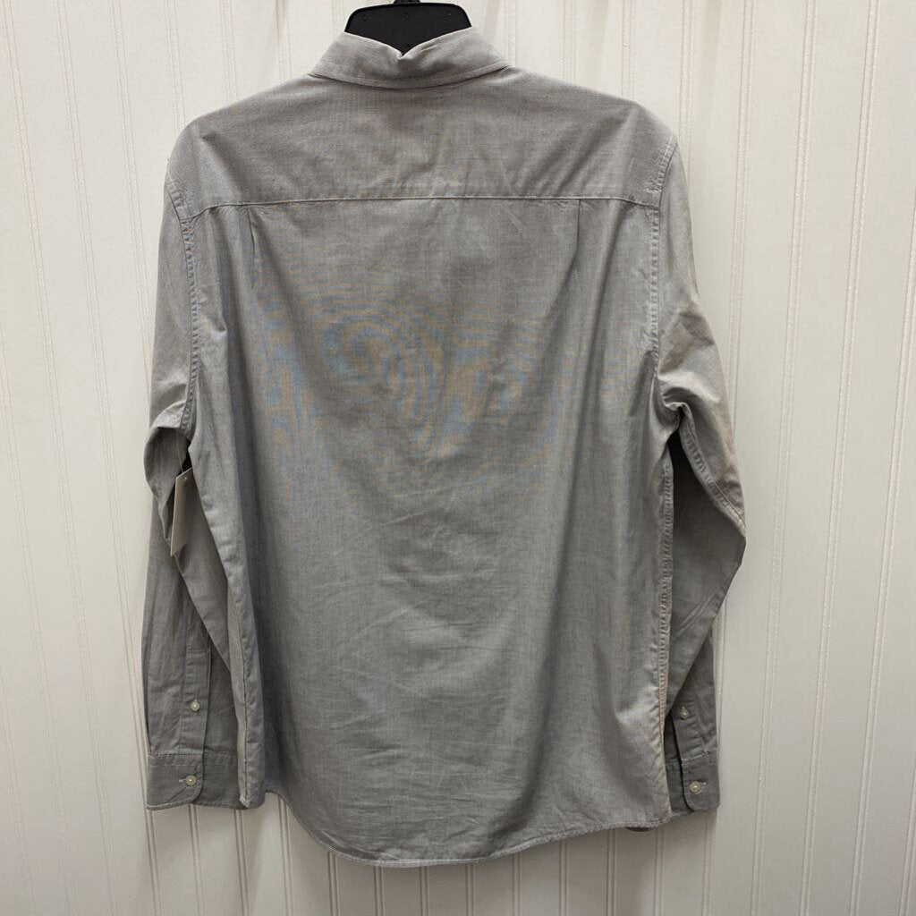 LONG SLEEVED BUTTON DOWN