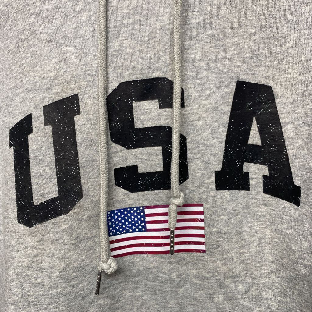 GRAY HOODIE