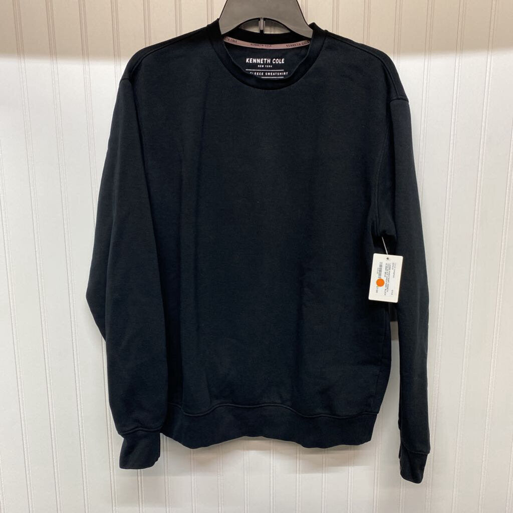 BLACK SWEATSHIRT
