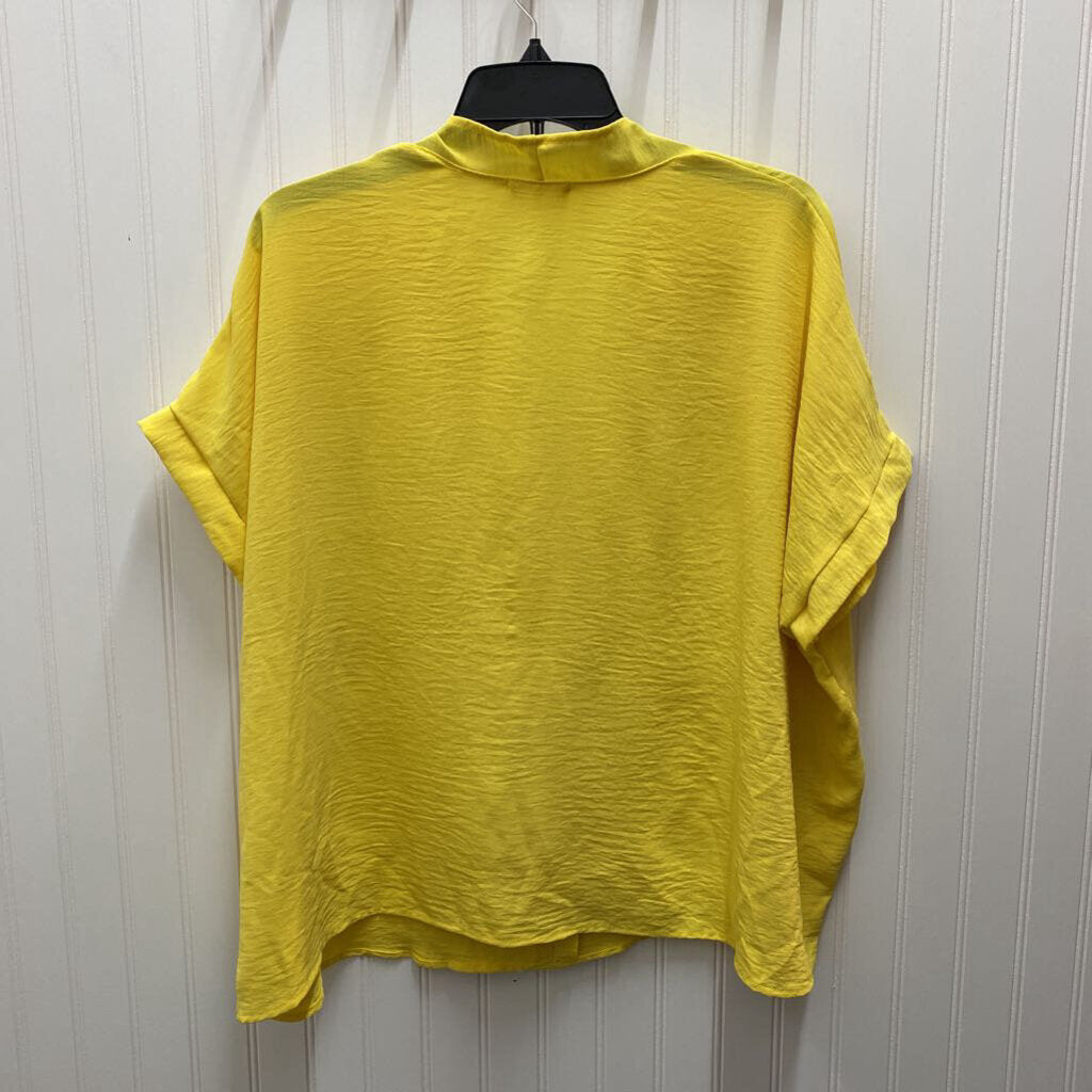 YELLOW DRESS SHIRT