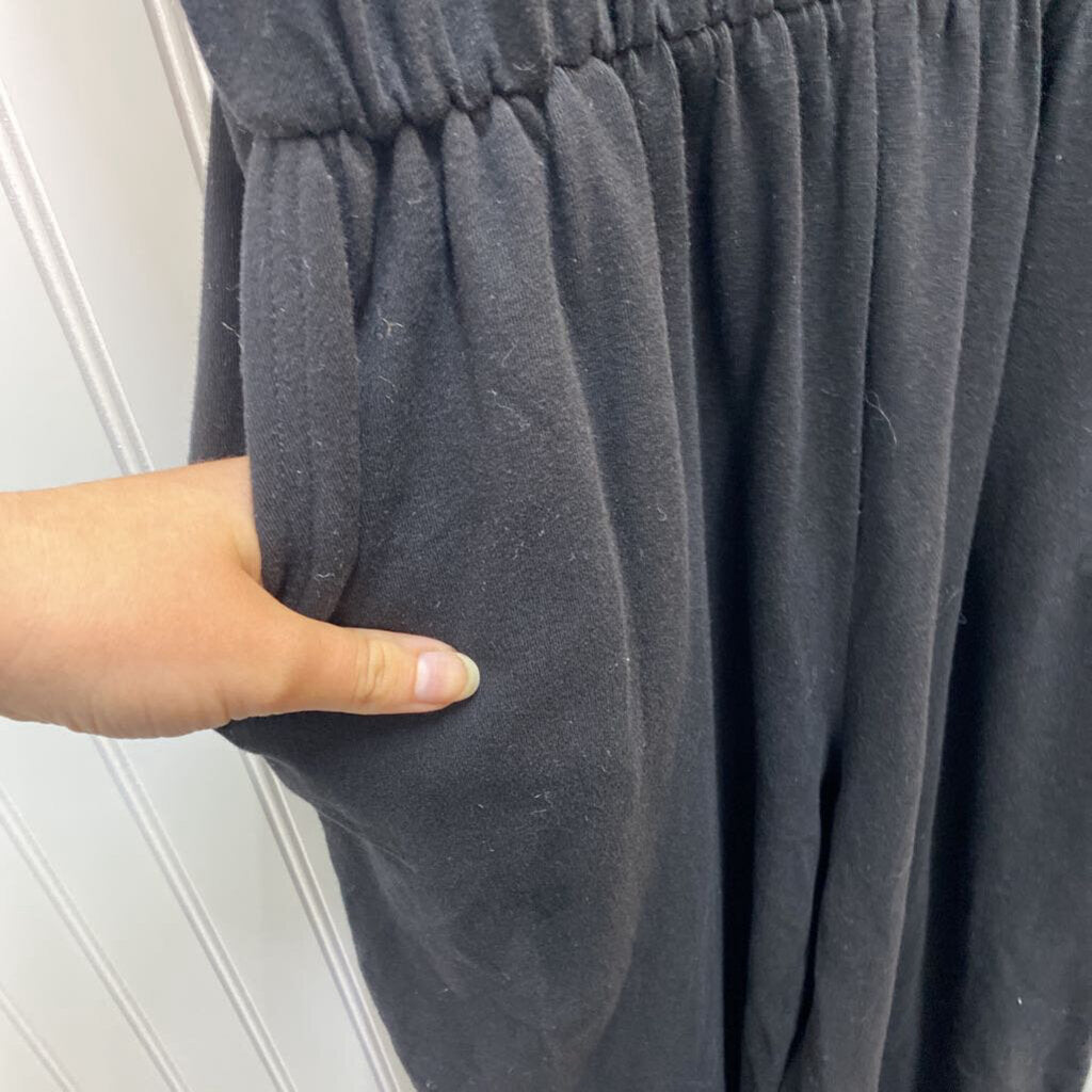 BLACK JUMPSUIT