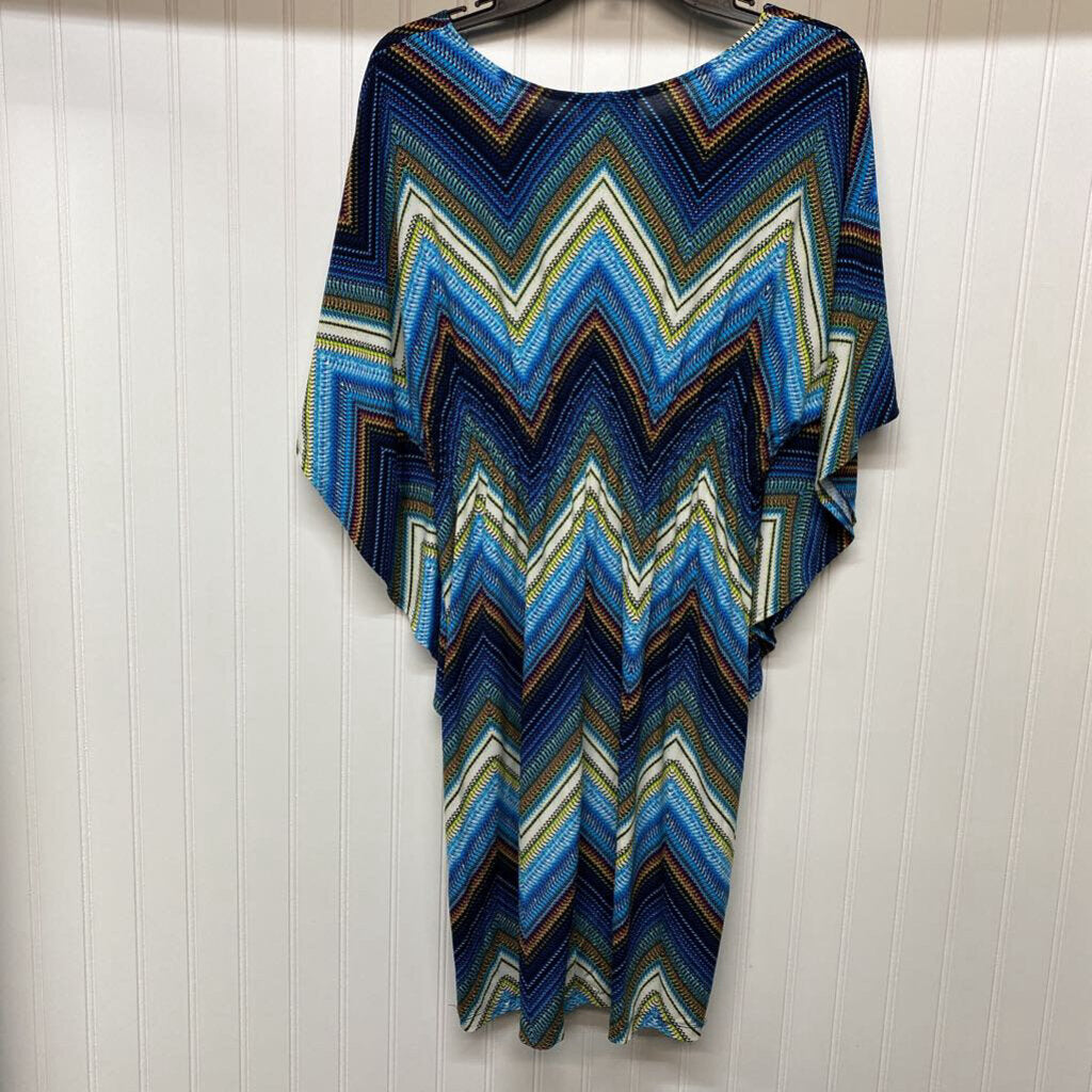 SHORT SLEEVE SHORT DRESS