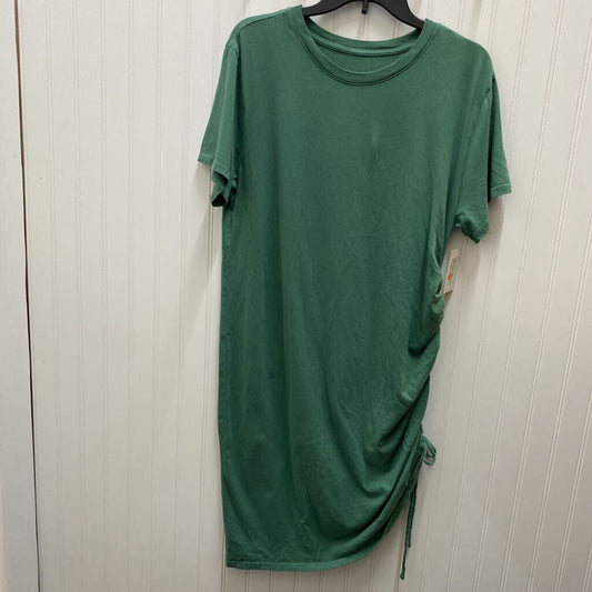 GREEN T SHIRT DRESS