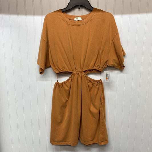 SHORT SLEEVE SHORT DRESS