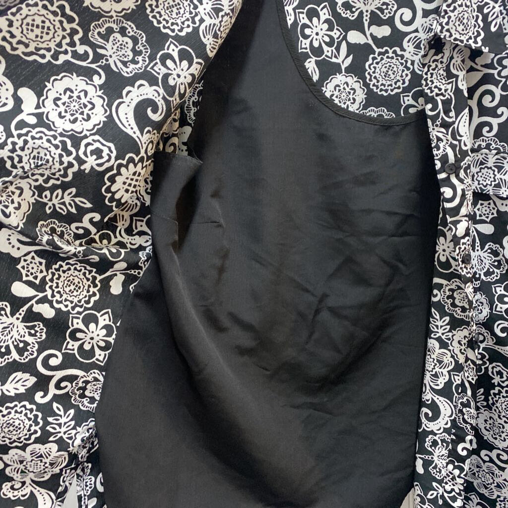 LAYERED 3/4 SLEEVED