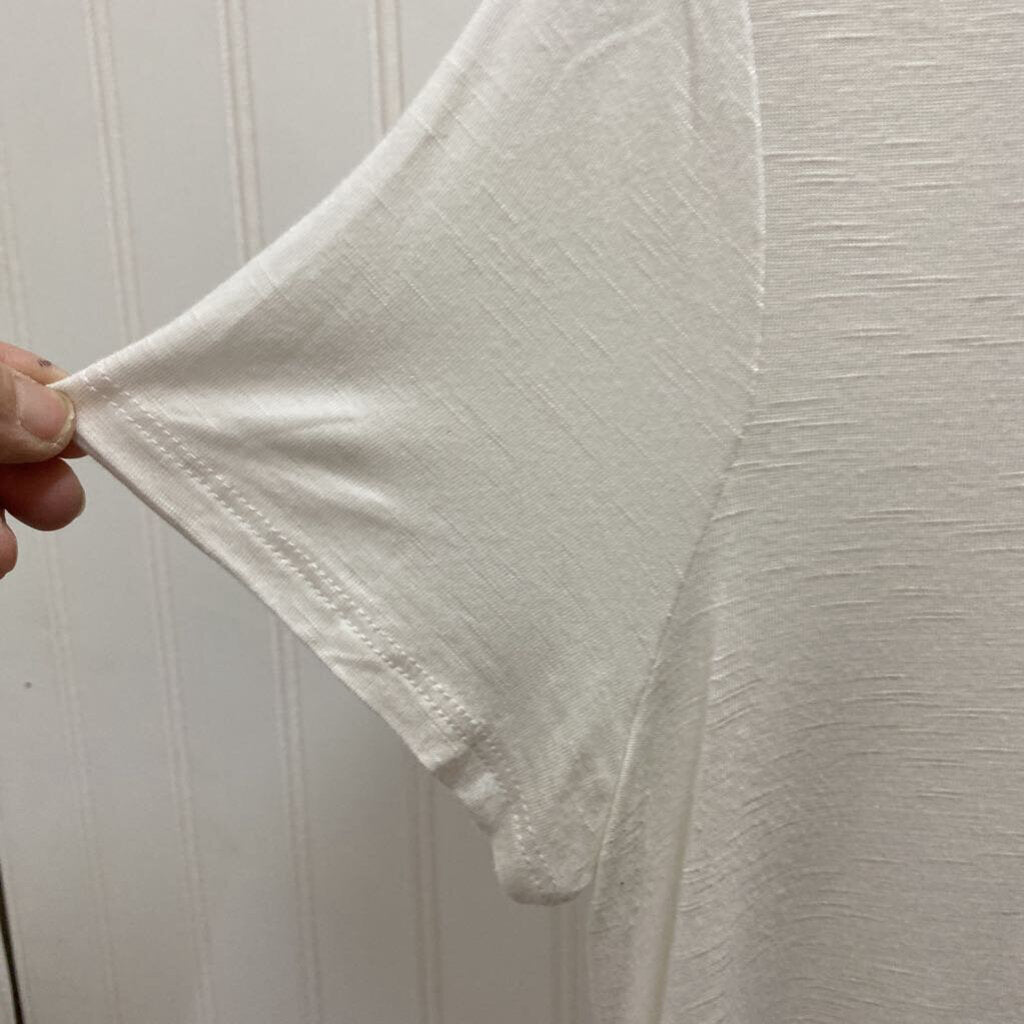 CREW NECK SHORT SLEEVED