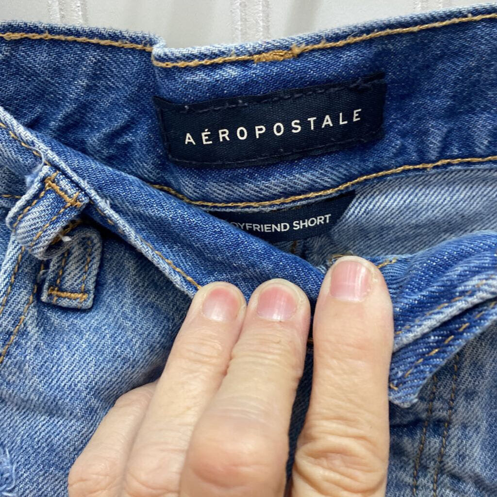 DISTRESSED SHORTS
