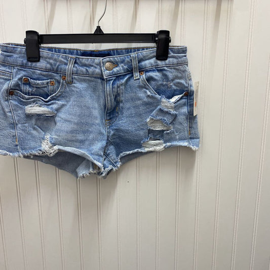 DISTRESSED SHORTS