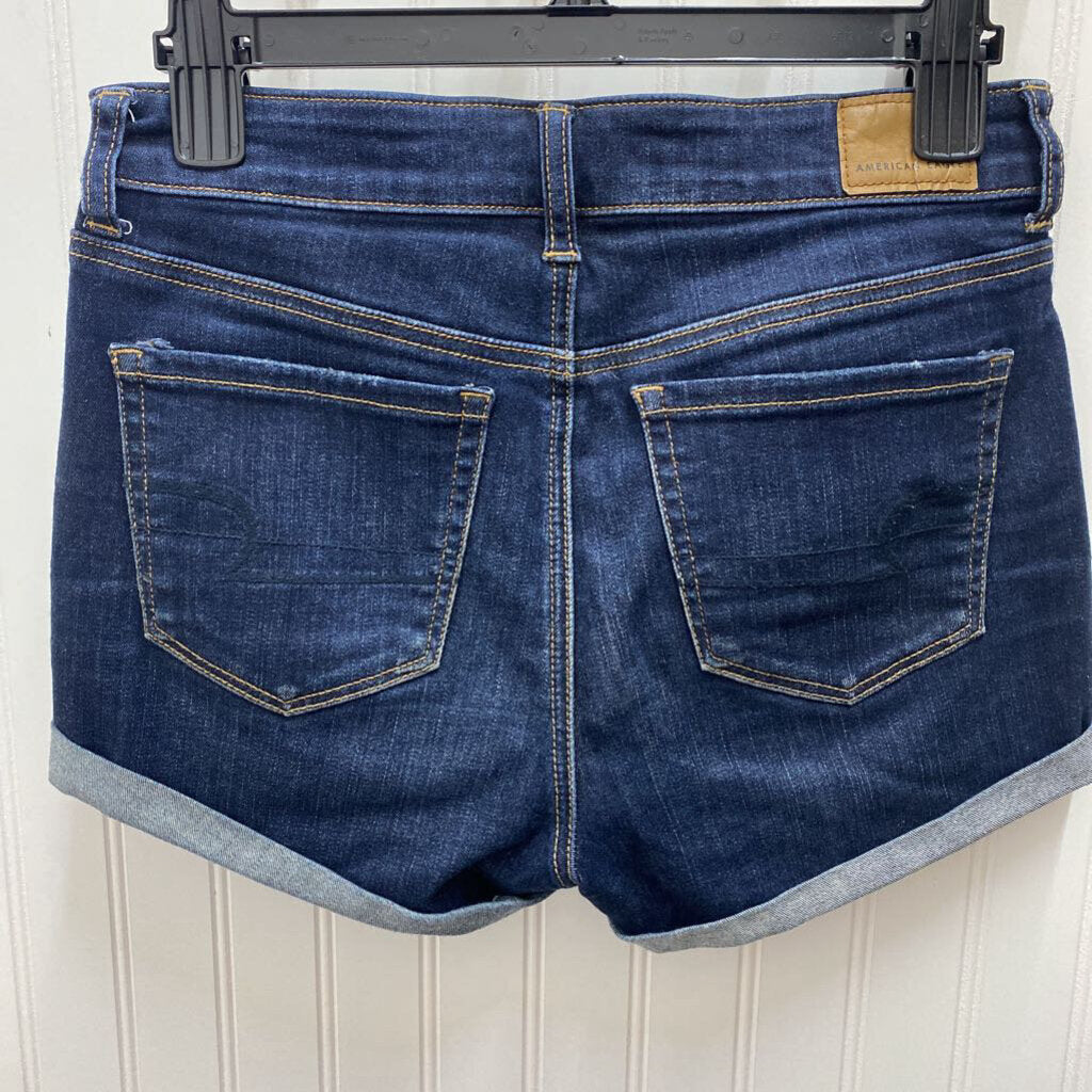 DISTRESSED WITH CUFFS