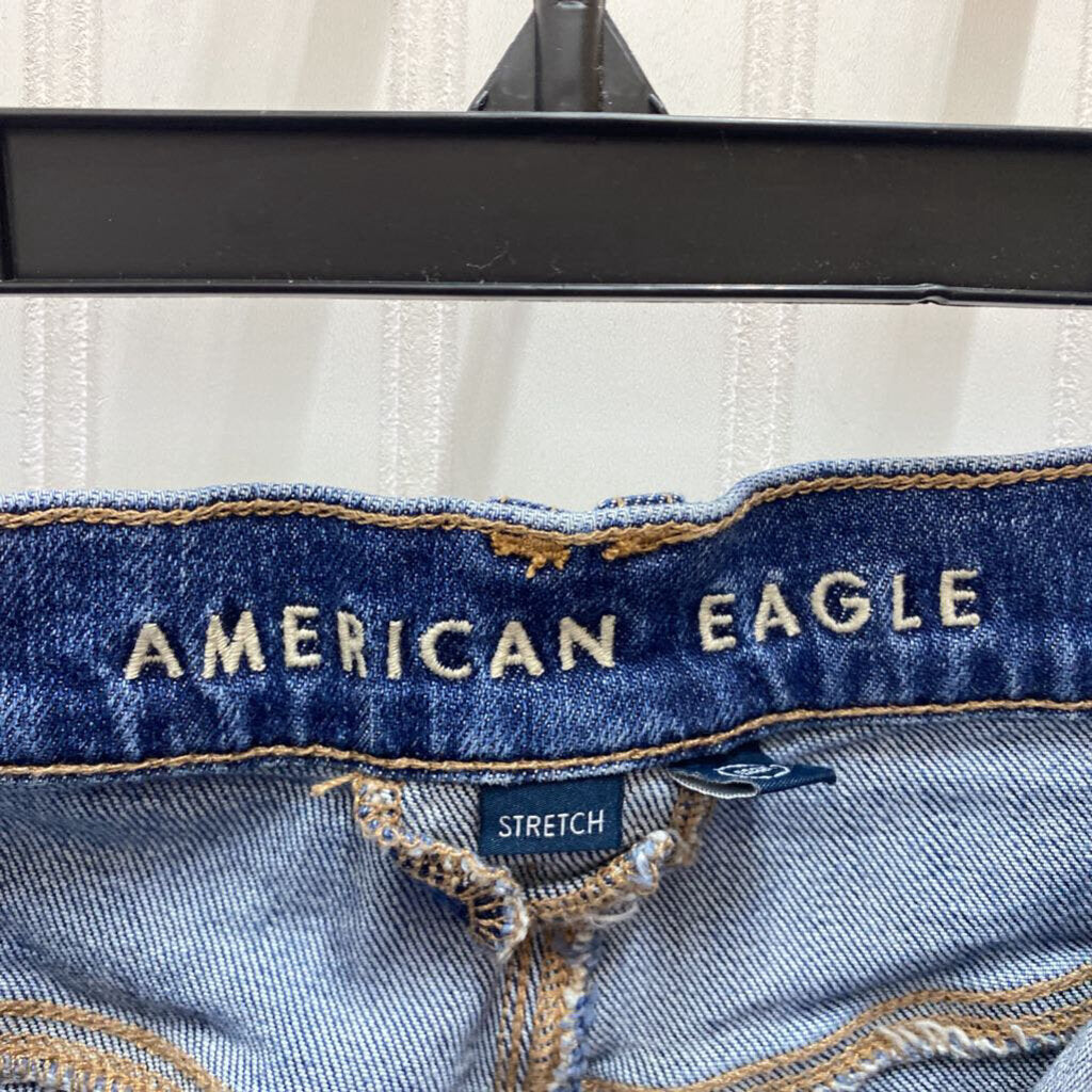 LARGE POCKET JEANS