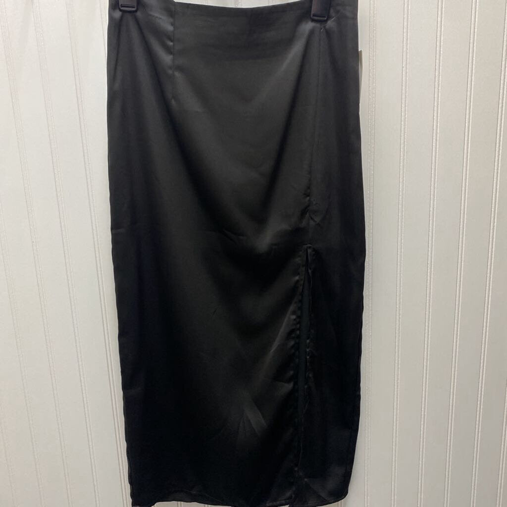 SATIN LONG SKIRT