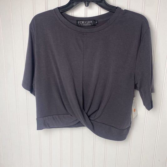 SHORT SLEEVE CROP TOP