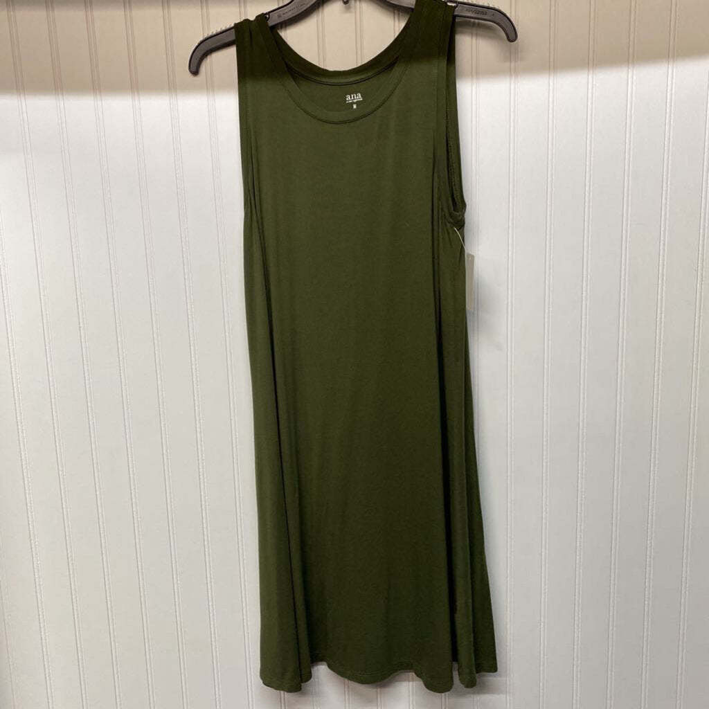 SLEEVLESS KNIT DRESS