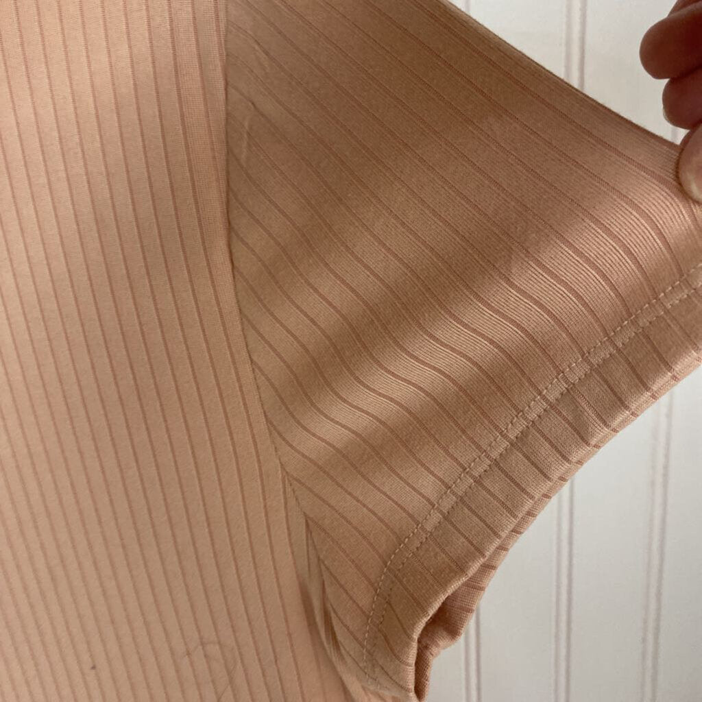 RIBBED MOCK T NECK TOP