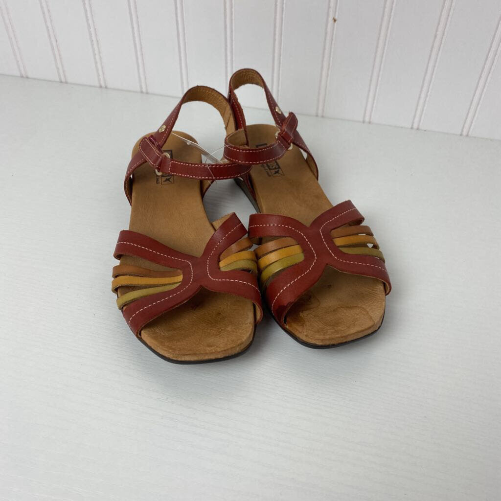 SANDAL