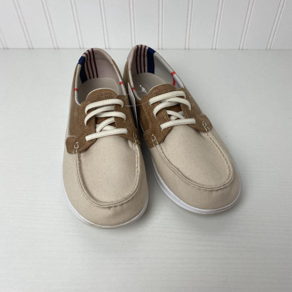 TENNIS SHOE