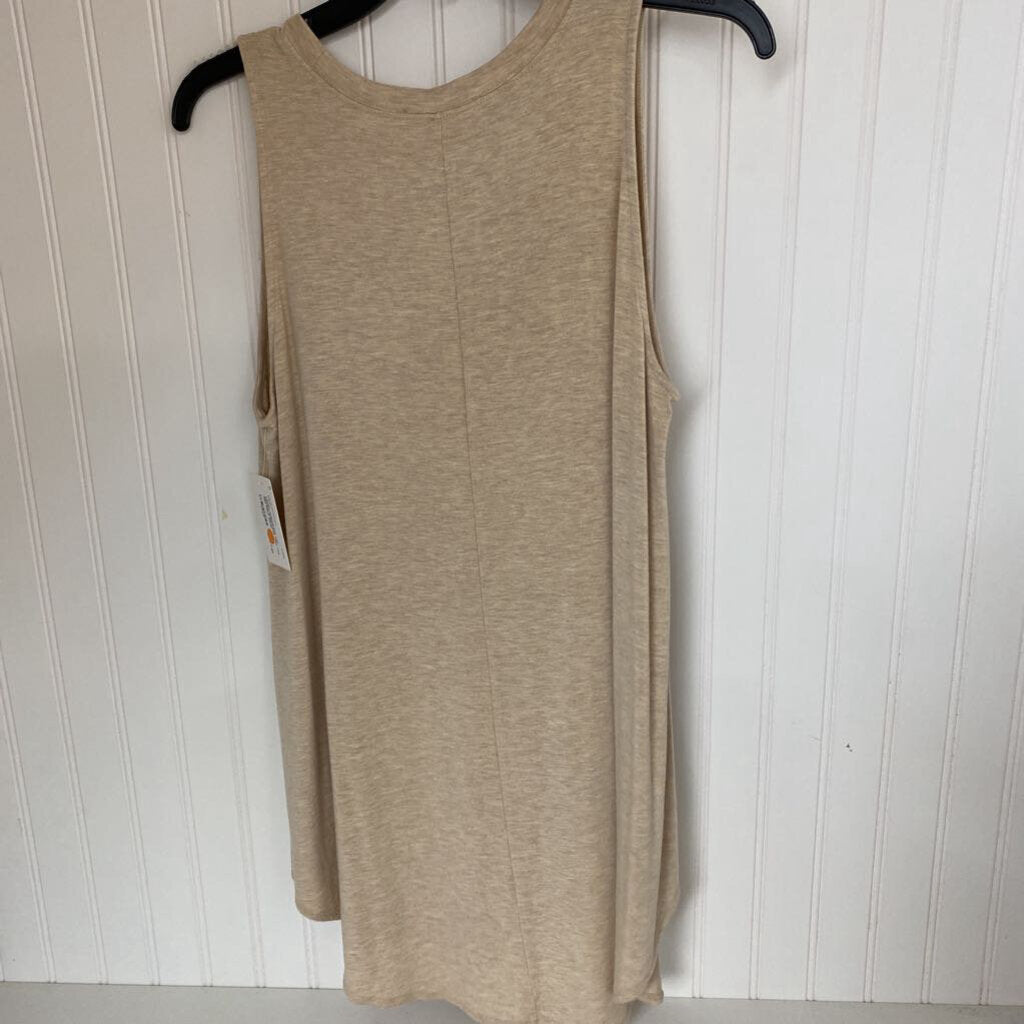 SLEEVLESS TOP