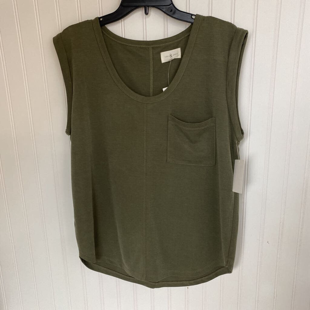 SLEEVLESS TOP
