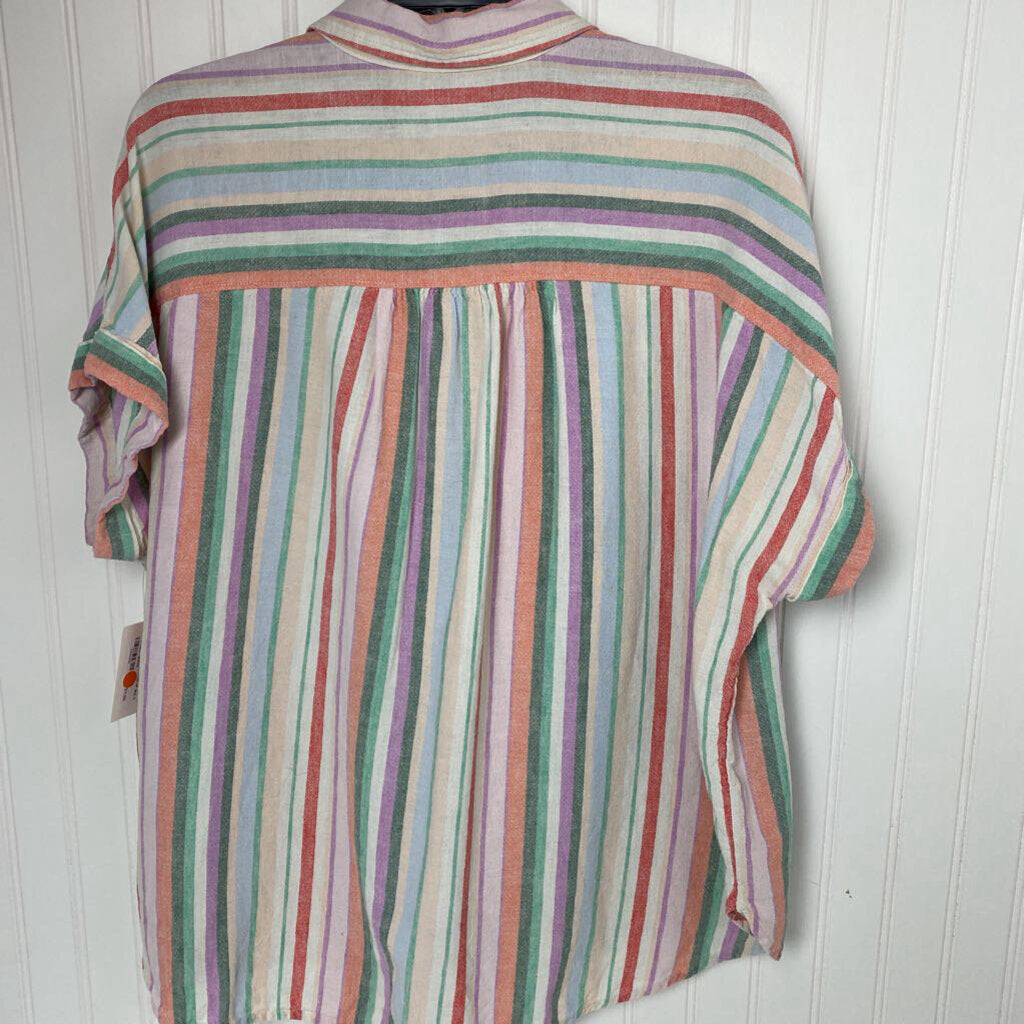 SHORT SLEEVE BUTTON UP