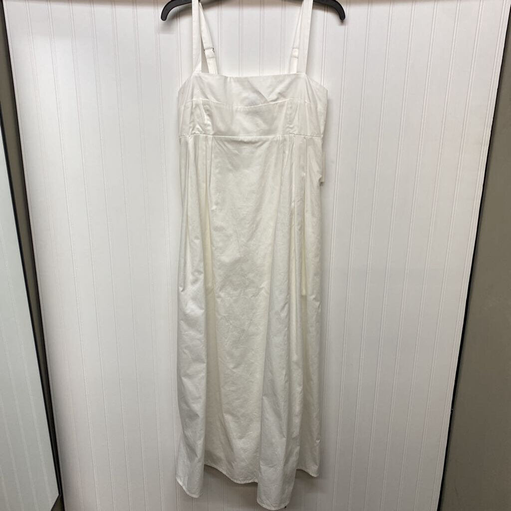 SLEEVELESS LONG DRESS
