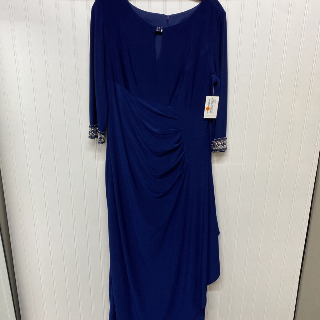LONG SLEEVE LONG DRESS