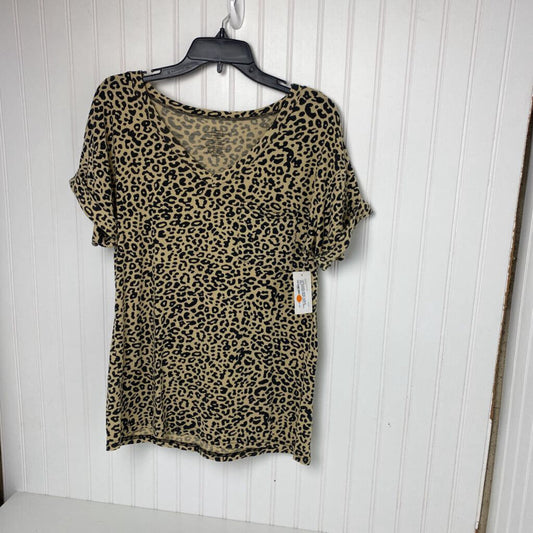 SHORT SLEEVE TEE